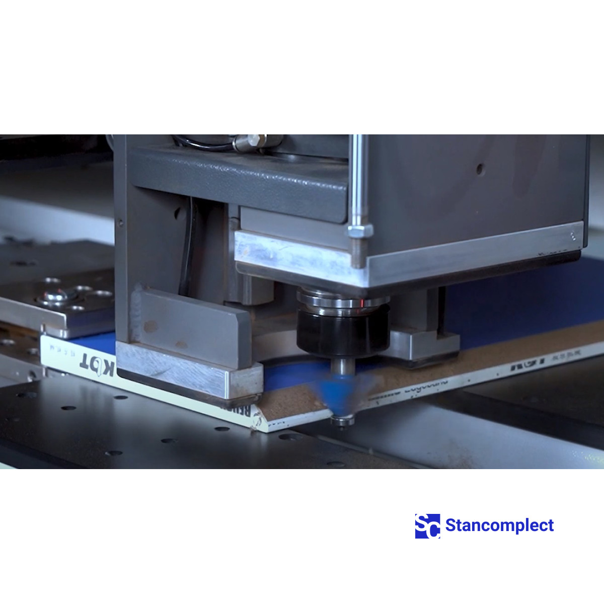 CNC Drilling Center KD-612G with C-Axis and Tool Changer